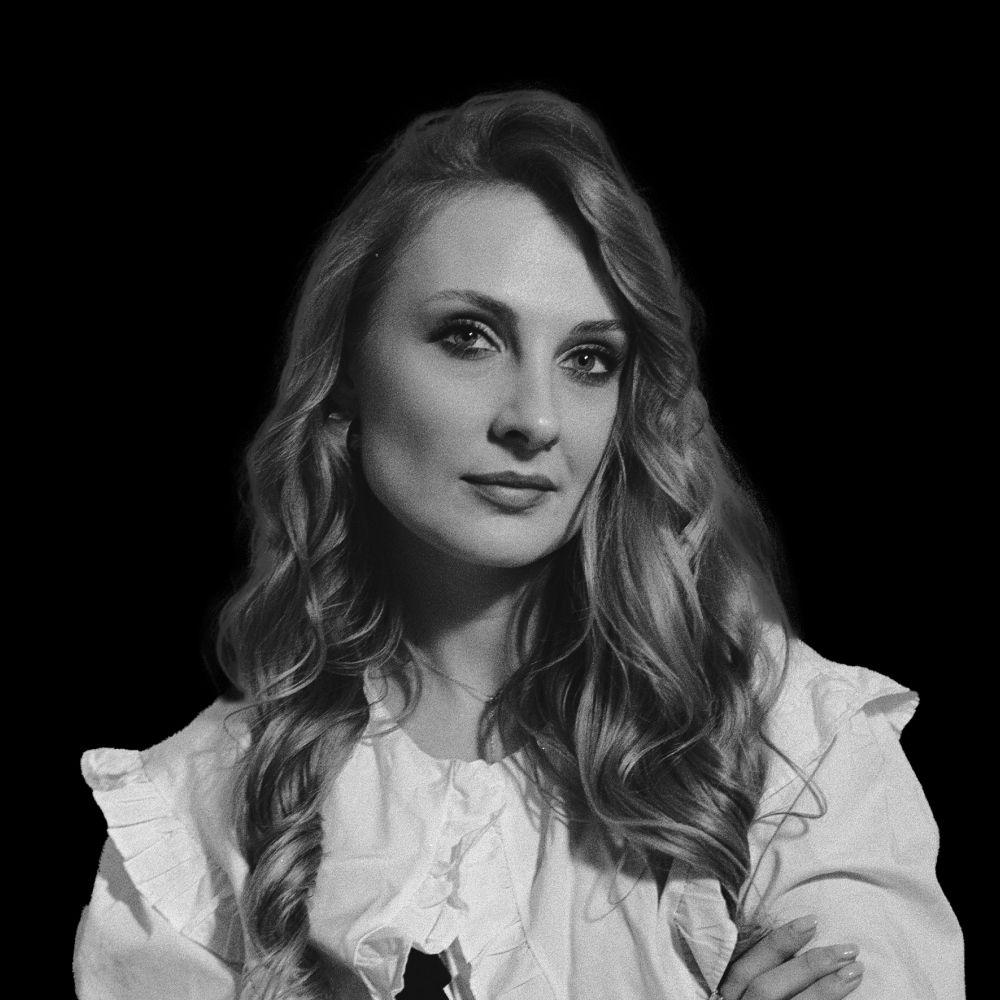 Лариса Шелоумова 