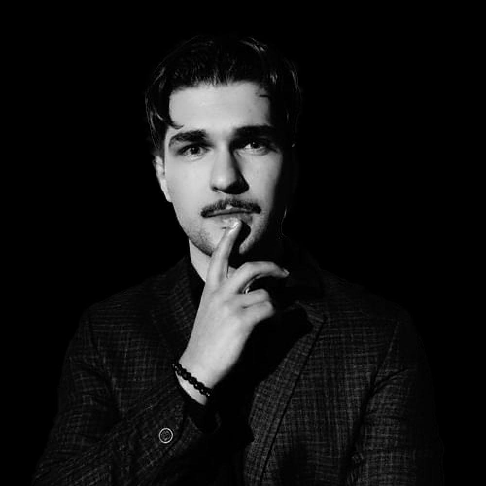 Данило Коток